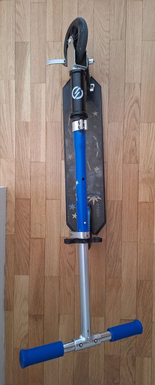 Patinete Oxelo plegable azul y negro