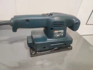 Lijadora Black&Decker CD300 135W