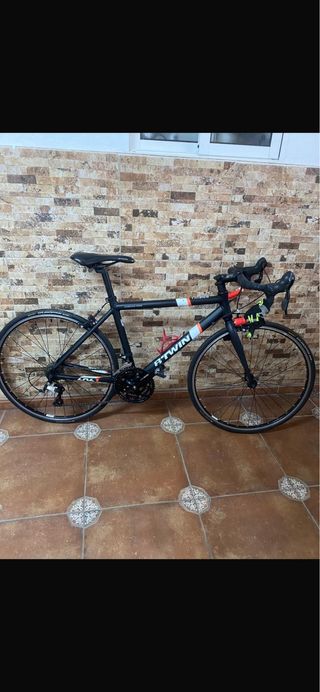 Bicicleta de carretera BTWIN