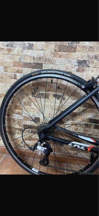 Bicicleta de carretera BTWIN