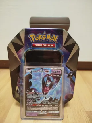 Caja Pokémon Solgaleo y Lunala GX + NECROZMA GX
