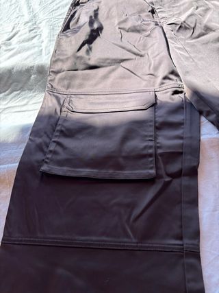 Pantalón mujer gris con bolsillos