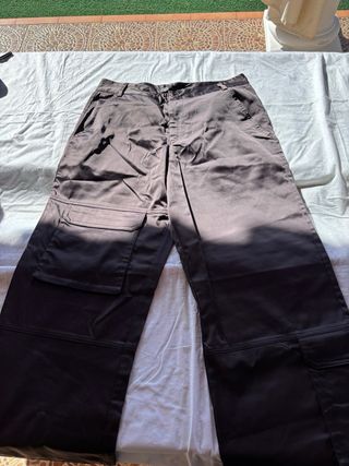 Pantalón mujer gris con bolsillos