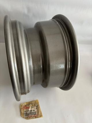 Llanta Trasera Yamaha 4XE-F5390-00 Beartracker 250