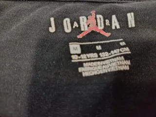 Camiseta Jordan Jumpman Air Negra Roja