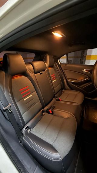 Mercedes-Benz Clase A 180 Automático