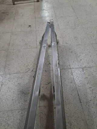 Estriberas Nissan Terrano 2