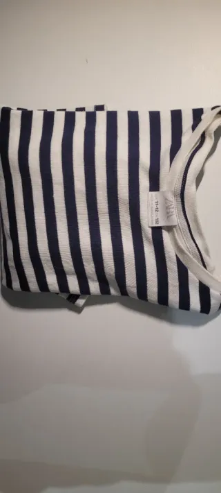 Camiseta Zara Rayas Azul y Blanco