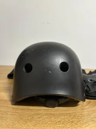 Casco y protecciones patinaje/skate
