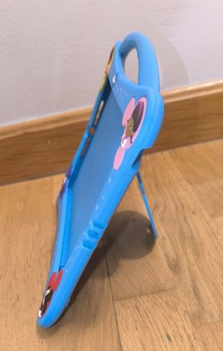 Funda protectora Disney para Ipad Air.