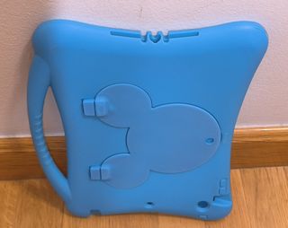 Funda protectora Disney para Ipad Air.