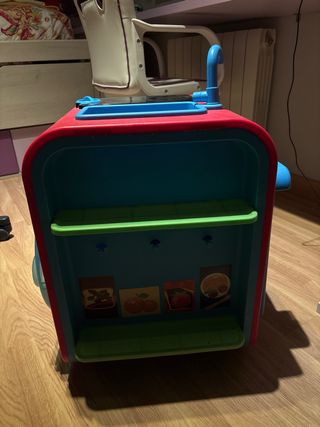 Cocinita de juguete cubo con ruedas