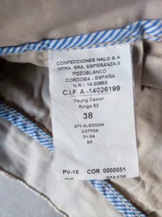 Pantalón chino beige hombre