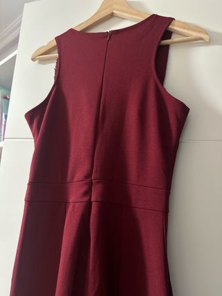 Mono largo granate con pedrería