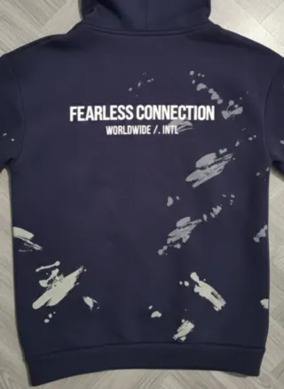 Sudadera Negra con Estampado Splatter