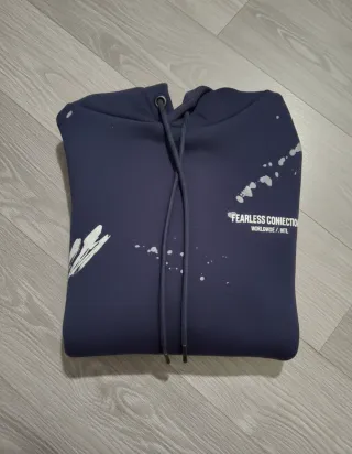 Sudadera Negra con Estampado Splatter