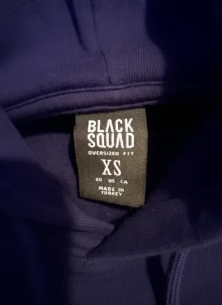 Sudadera Negra con Estampado Splatter