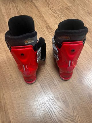 Botas de esquí Salomon Talla 38 europea. 286 mm.