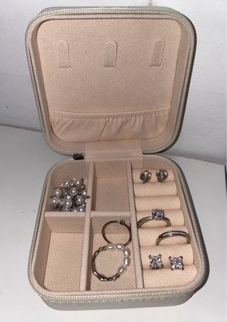 Joyero pequeño beige