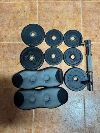 Set di pesi per allenamento con manubri e cavigliere/polsiere
