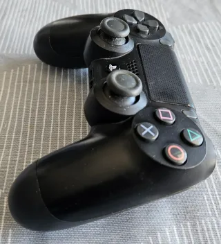 Mando PS4 Dualshock V2 Negro