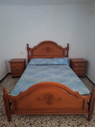 Mueble de madera rústico