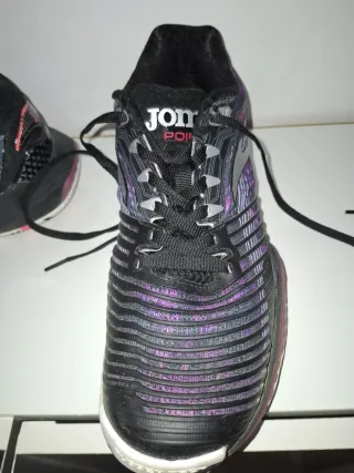 Zapatillas Joma Negras y Moradas