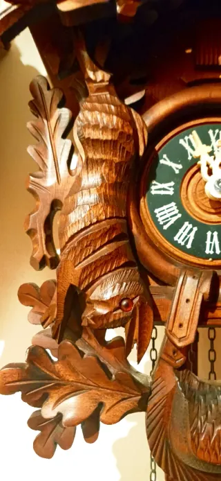 Orologio a cucù in legno intagliato carica 7 days