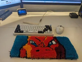 Alfombra Teclado Charizard Hecha a Mano