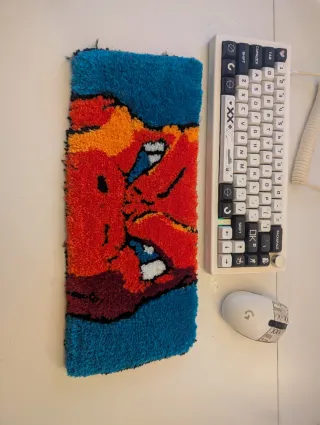 Alfombra Teclado Charizard Hecha a Mano
