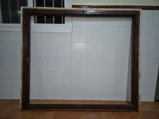 Ventana madera con contraventanas