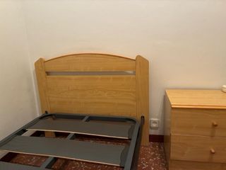 Habitación individual completa de madera