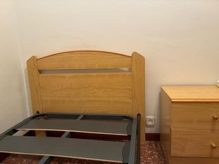 Habitación individual completa de madera