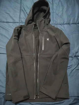 Chaqueta Hurley Negra Invierno con Capucha