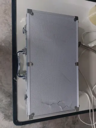 Maletín Póker sin baraja + mezclador