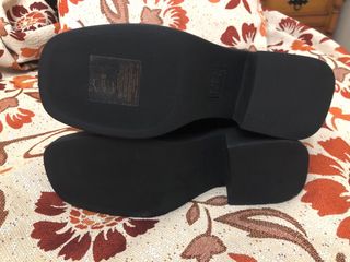 Botines negros talla 39