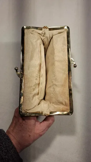 Bolso de fiesta dorado