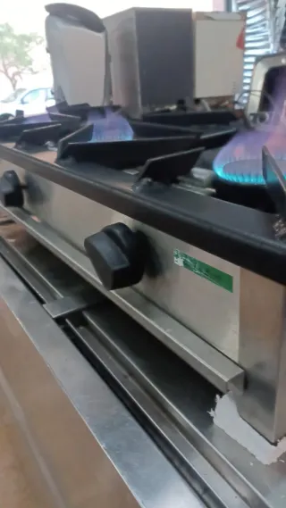 Cucina a gas La BARI 3 fuochi industriale