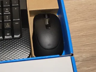 Teclado y Ratón Inalámbrico Microsoft