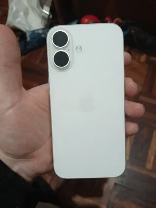 iPhone 16 256 GB Blanco  Precio negociable