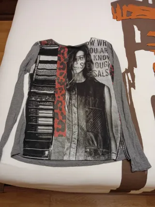 Camiseta Salsa Gris Estampada Talla XS