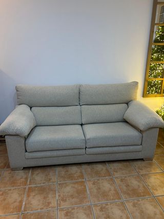 Sofá 3 plazas tejido resistente agua