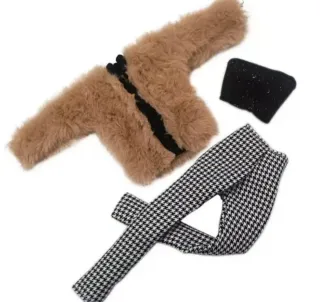 Ropa Barbie: Abrigo, Pantalón y Gorro