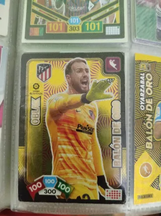 Cromos Adrenalyn XL Invencibles y Balones de Oro