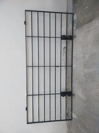 Puerta Climalit con persiana y llave