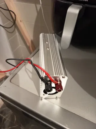 Inversor 1200W 24V DC a 220V AC