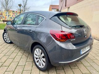 Opel Astra 2014 1.7 CDTi 130cv