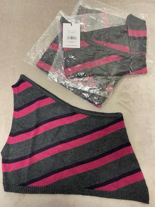 Blusa de rayas gris y fucsia talla M /10 und venta