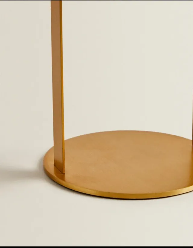 Lámpara LED Recargable USB Zara Home Dorada