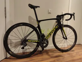 Bici carretera full carbono Scott foil